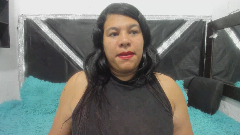 ALMAWHITHE's Streamate show and profile