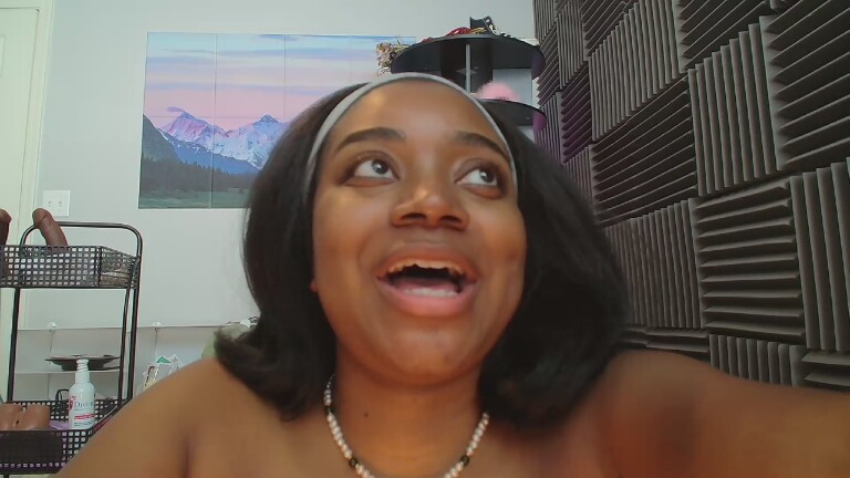 RobinTheSiren's Streamate show and profile