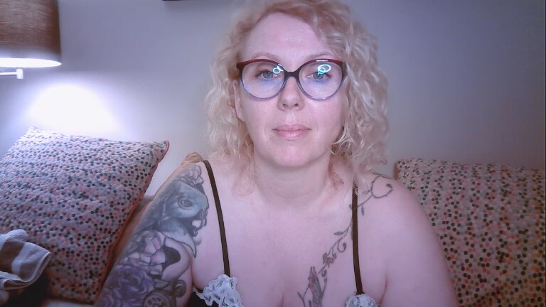 OrlaFox's Streamate show and profile