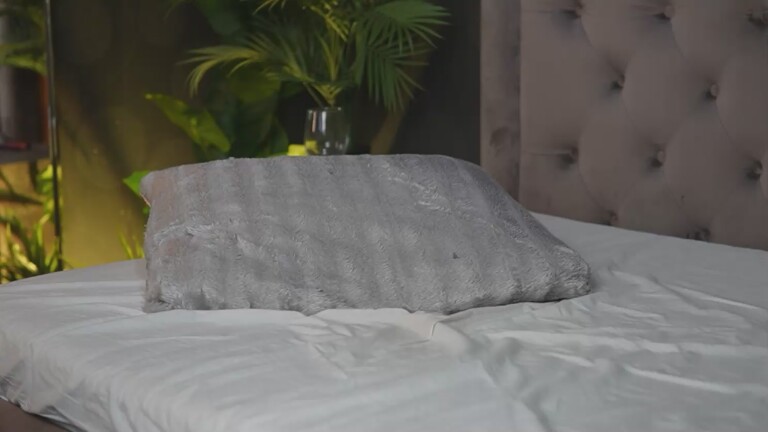 CelineHeaven's Streamate show and profile