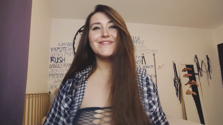 SYIA's Streamate show and profile