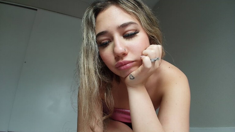 Angelicasn0w's Streamate show and profile