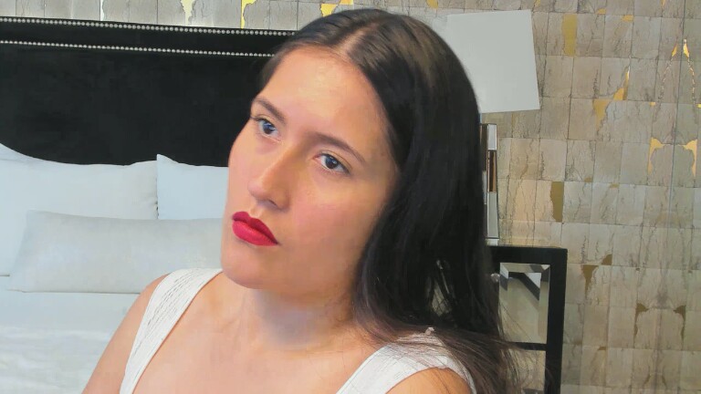 BrianaHunter69's Streamate show and profile