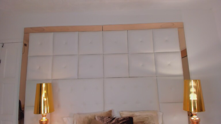 NinnaEvansx's Streamate show and profile